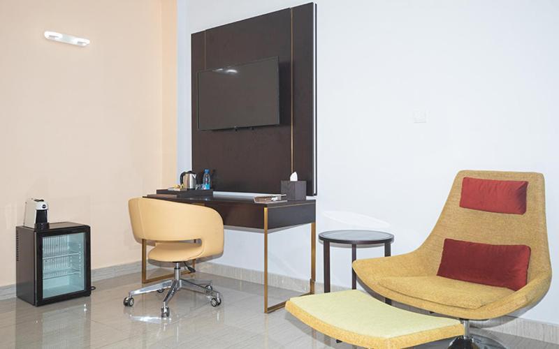 Hotel Le Figaro Douala Buitenkant foto